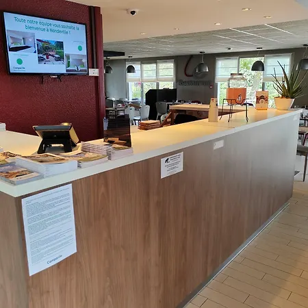 Отель Campanile Caen Est - 3*