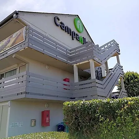 호텔 Campanile Caen Est - 3*