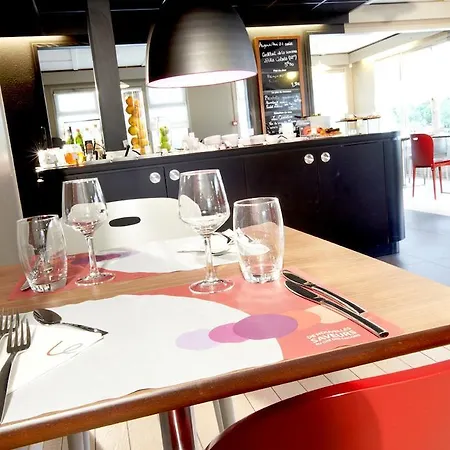 Campanile Caen Est - 3*
