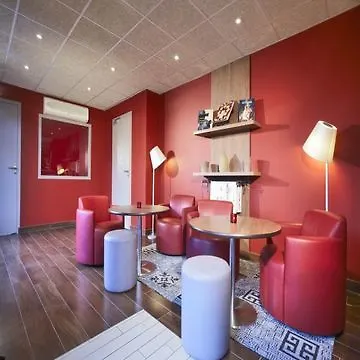 Campanile Caen Est - 3*