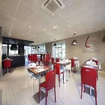 Campanile Caen Est -