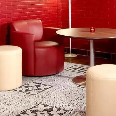 מלון Campanile Caen Est - מונדוויל