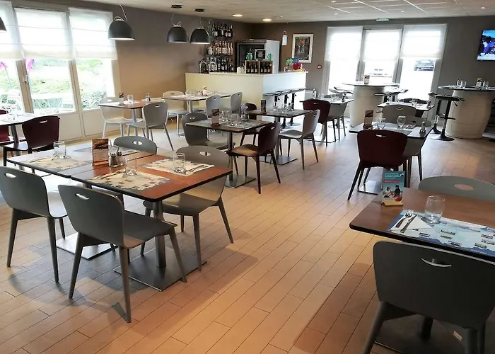 Campanile Caen Est - Hotel Mondeville (Calvados)