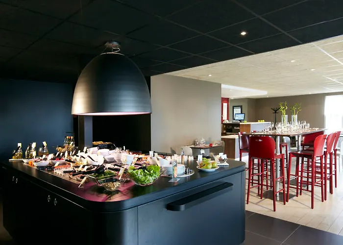 Campanile Caen Est - 3*